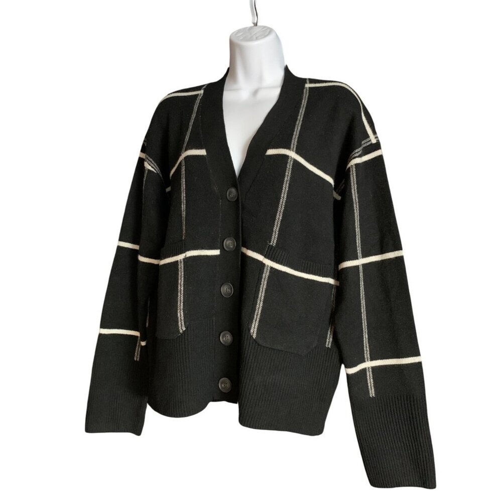 A New Day Womens Black Plaid Button-Up Cardigan Sweater With Pockets Size Small - Picture 3 of 14